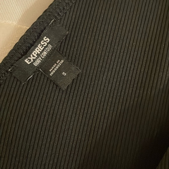 Express Body Contour High Compression Double V-Neck Bodysuit size small - Picture 5 of 7